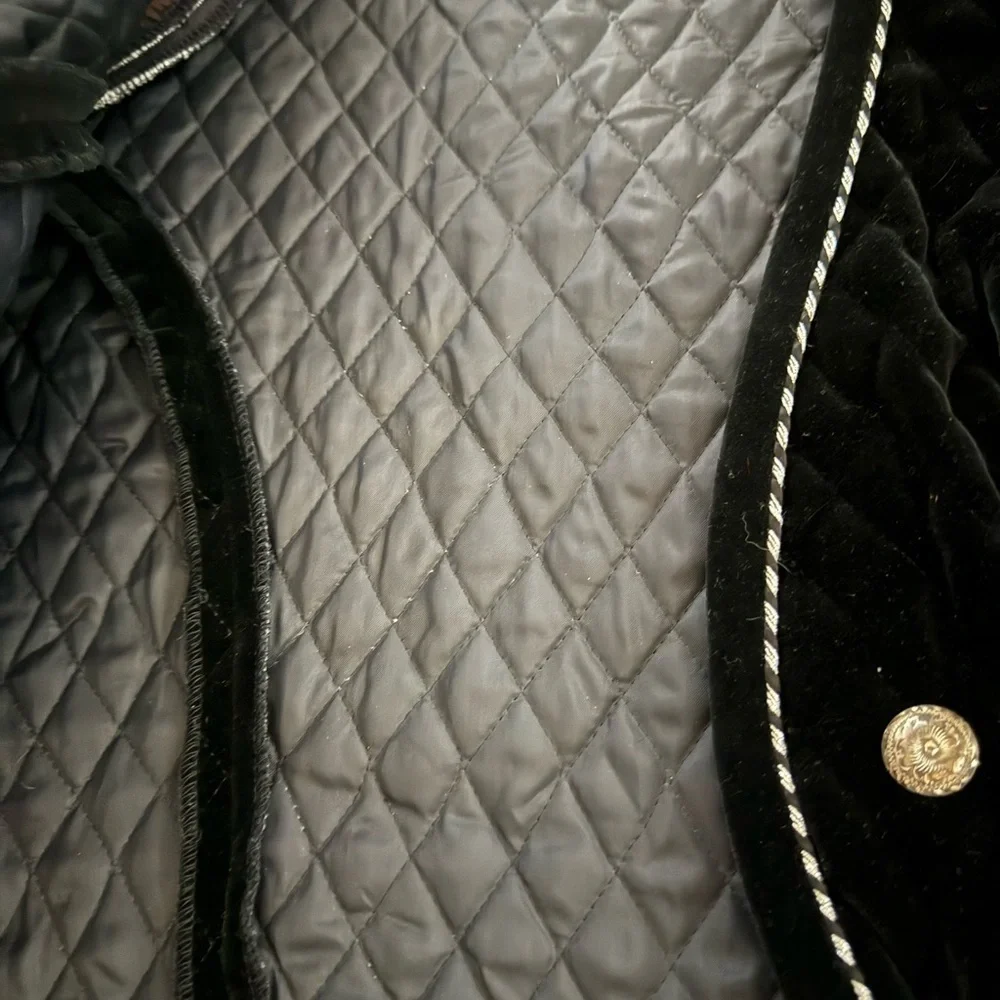 Hobby Horse Classic Black Quilted Velvet Crop Jacket S Vintage Luxe Equestrian - Picture 3 of 6